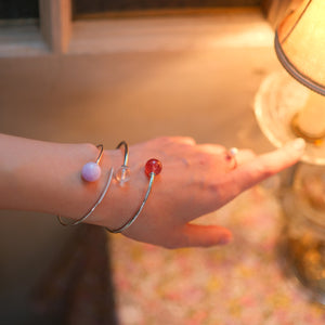 UK artisan bracelet – crystal pairing for vitality and authentic connections.