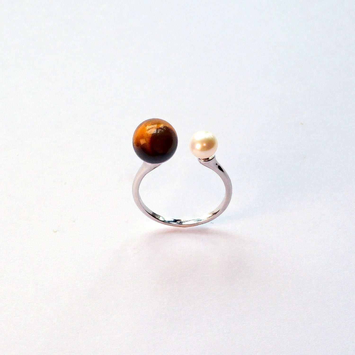 Pearl and Tiger’s Eye sterling silver ring – handmade UK ring for confidence and strength.