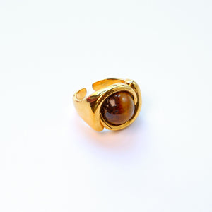 Tiger’s eye everyday gem ring with golden brown crystal, stone of courage and focus