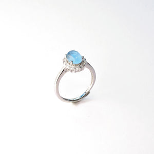 Aquamarine sterling silver ring for peaceful holiday travel and stress relief