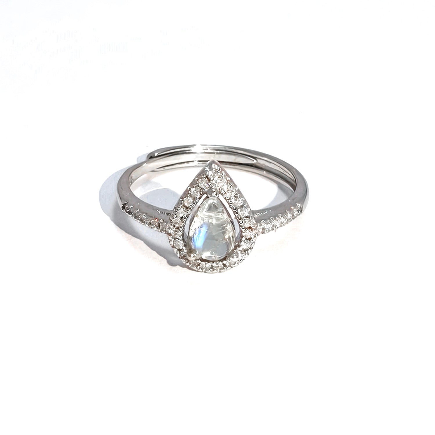 Silver ring with a teardrop-shaped moonstone for harmony