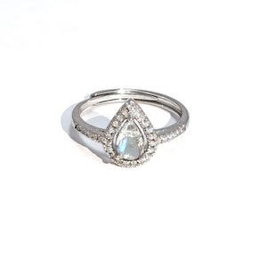 Silver ring with a teardrop-shaped moonstone for harmony
